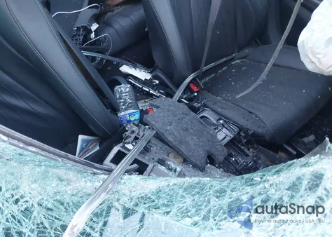 2019 Mercedes-Benz E 300 4Matic from USA, damaged, VIN WDDZF4KB9KA511527